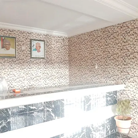 Assie Hotel Kuje